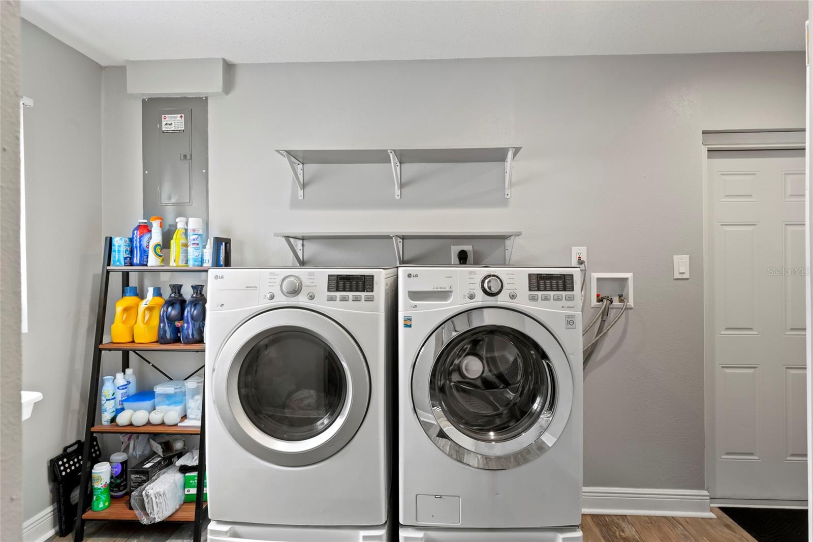 NEWPORT UNIT 1 - Residential