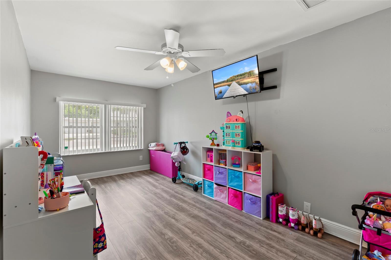 NEWPORT UNIT 1 - Residential