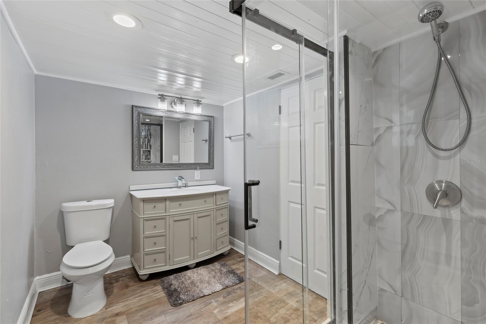 NEWPORT UNIT 1 - Residential