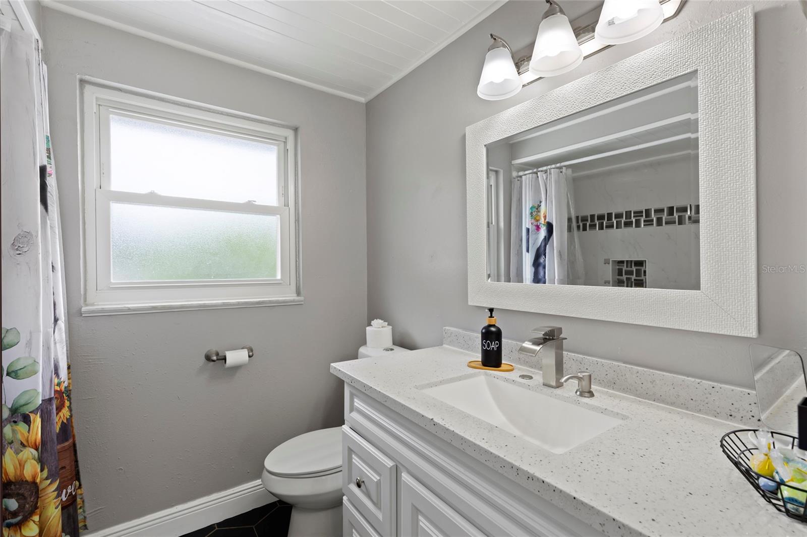 NEWPORT UNIT 1 - Residential