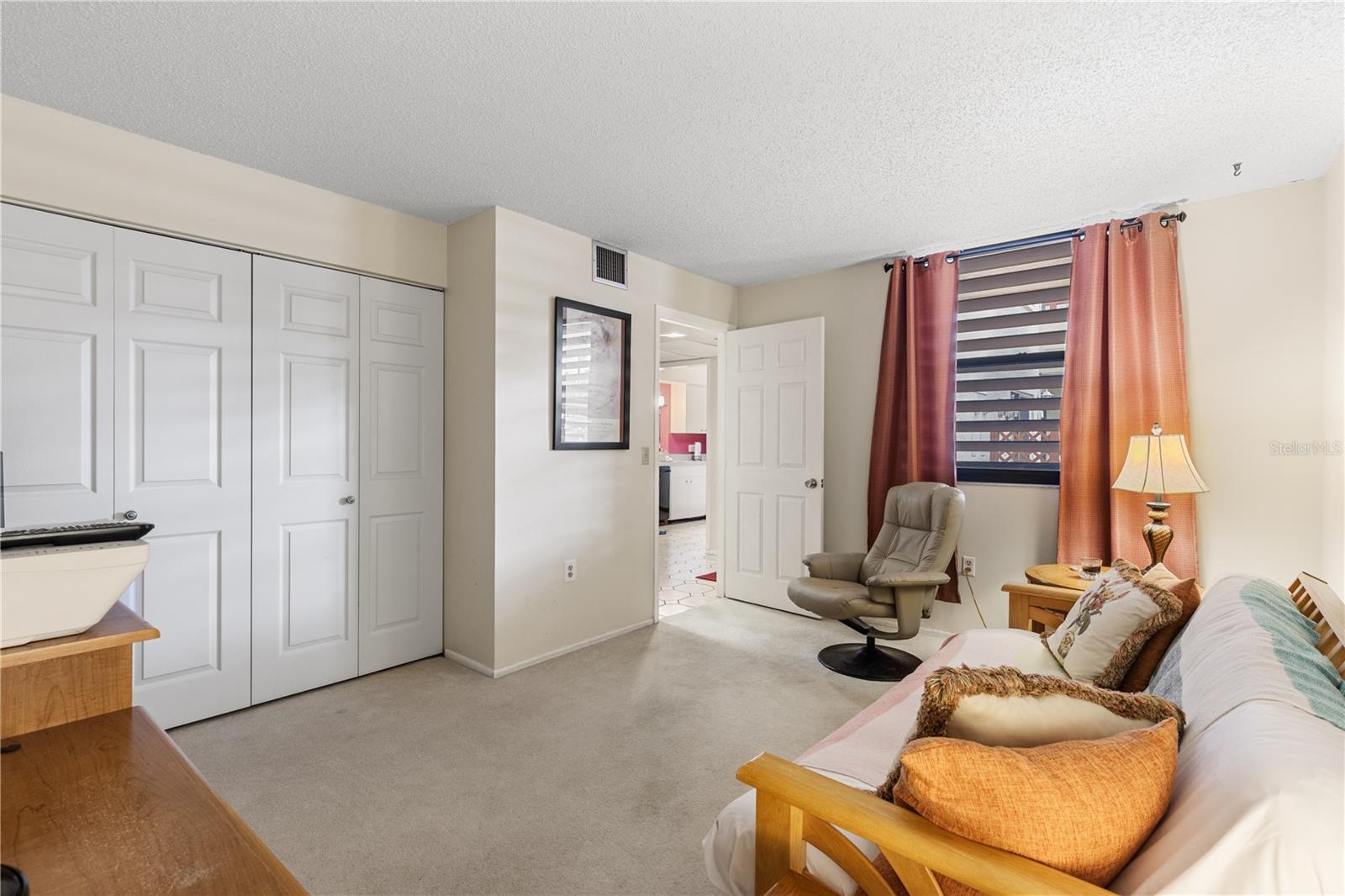 SPRING LAKES II - Residential
