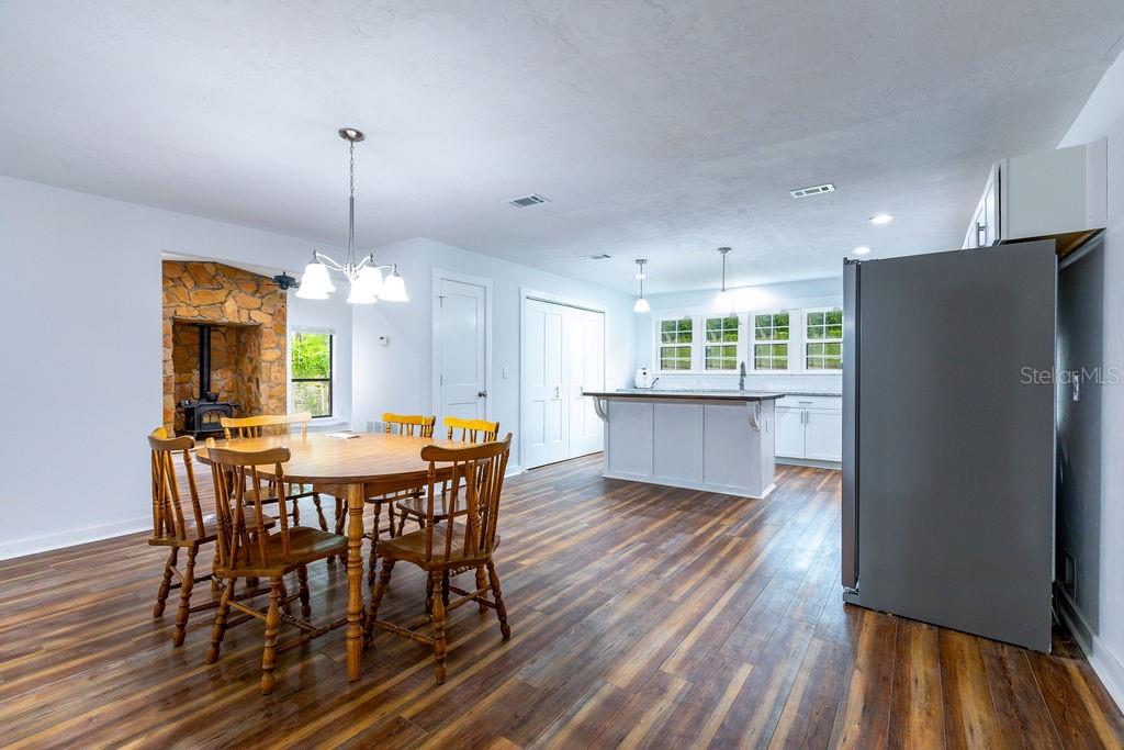 PEACOCK LAKE S/D - Residential