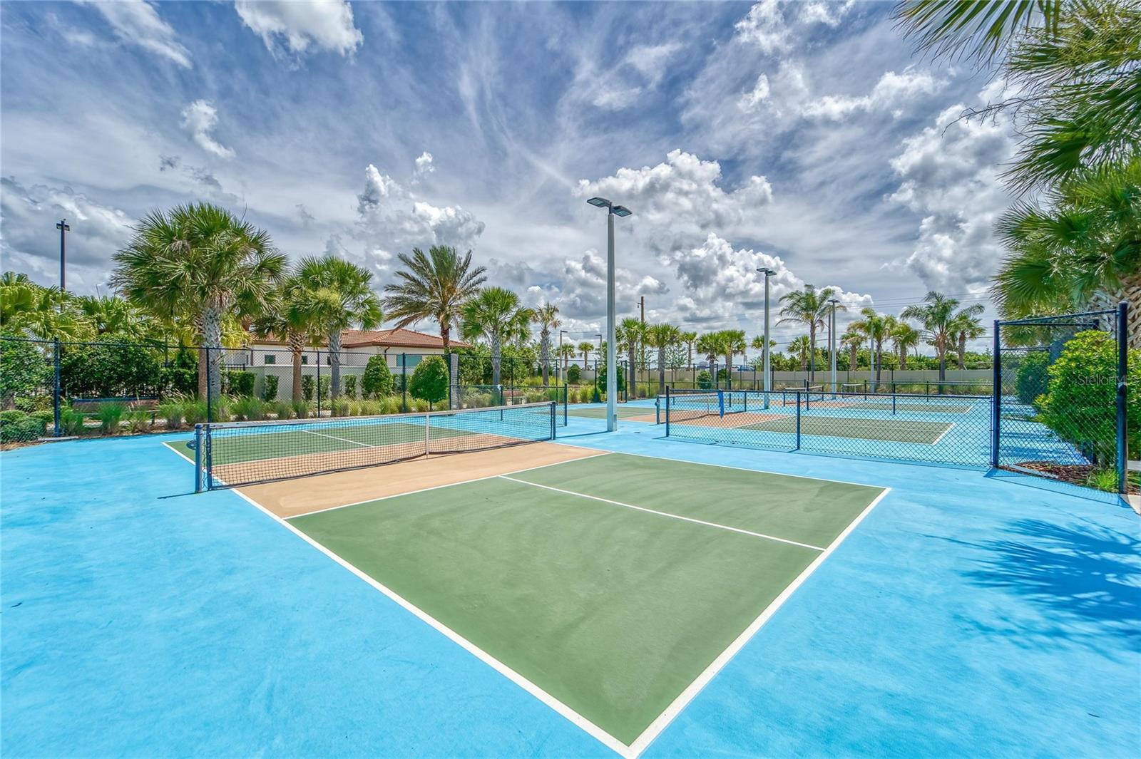 FOREST BROOKE ACTIVE ADULT PH - Residential