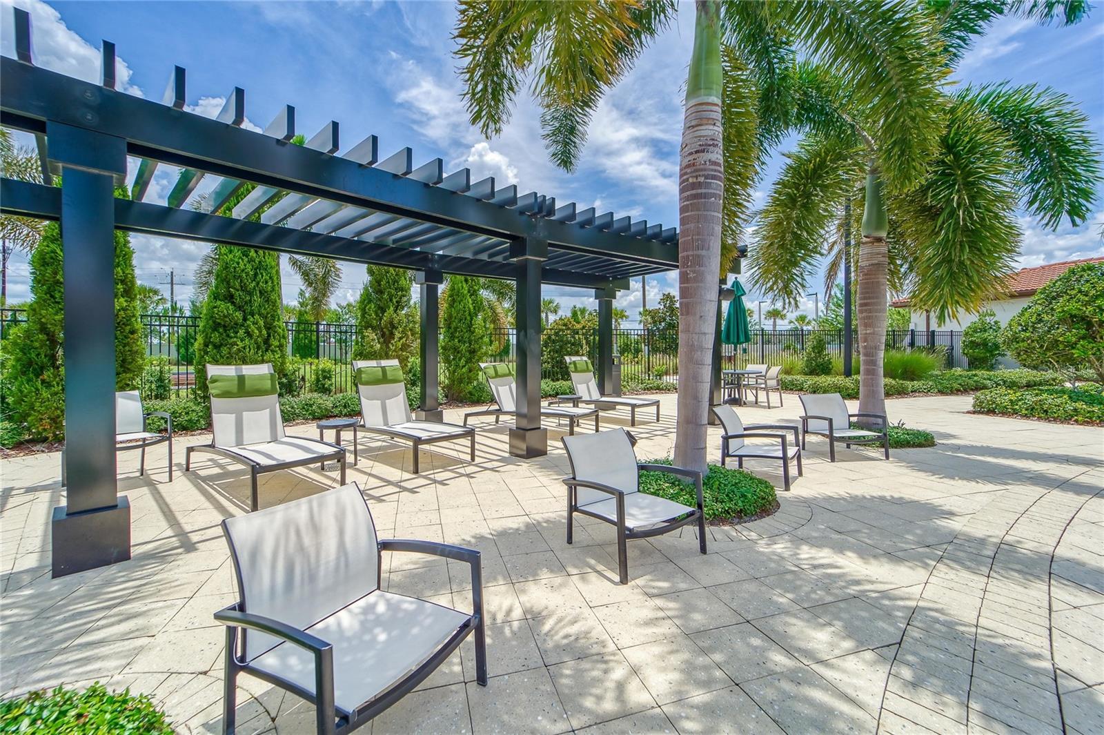 FOREST BROOKE ACTIVE ADULT PH - Residential