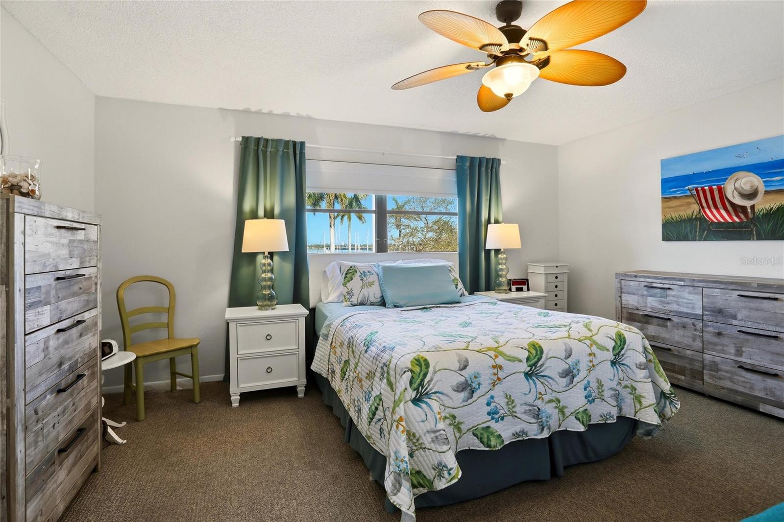 THE RIVERVIEW - Residential