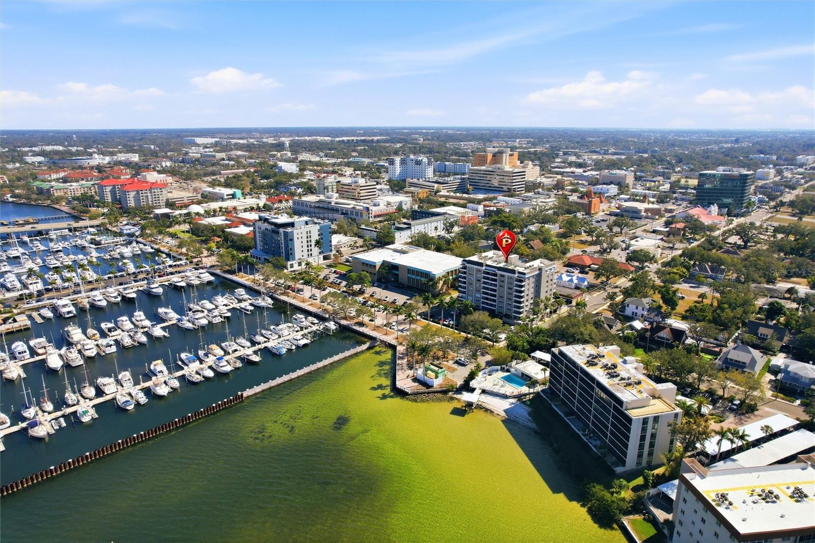 THE RIVERVIEW - Residential