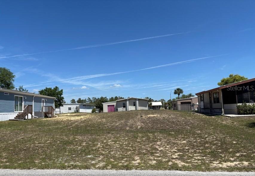 BROOKRIDGE COMM - Land