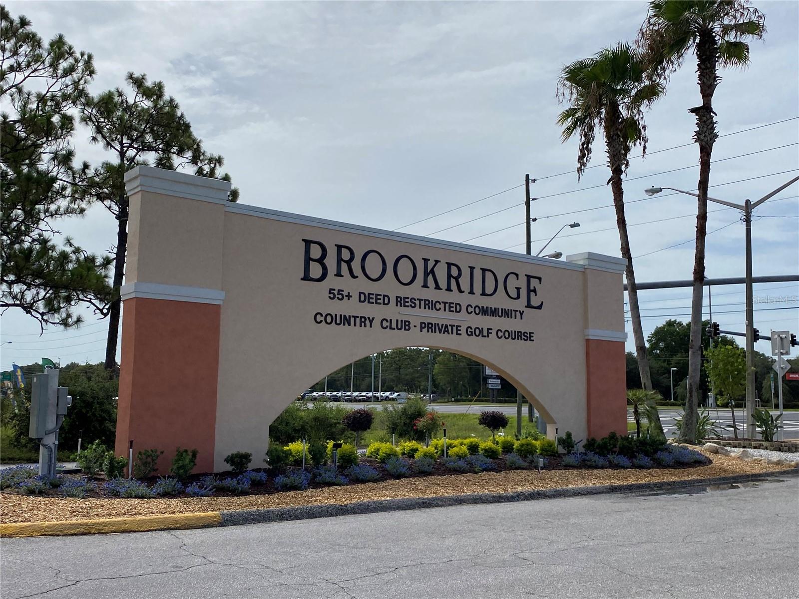 BROOKRIDGE COMM - Land
