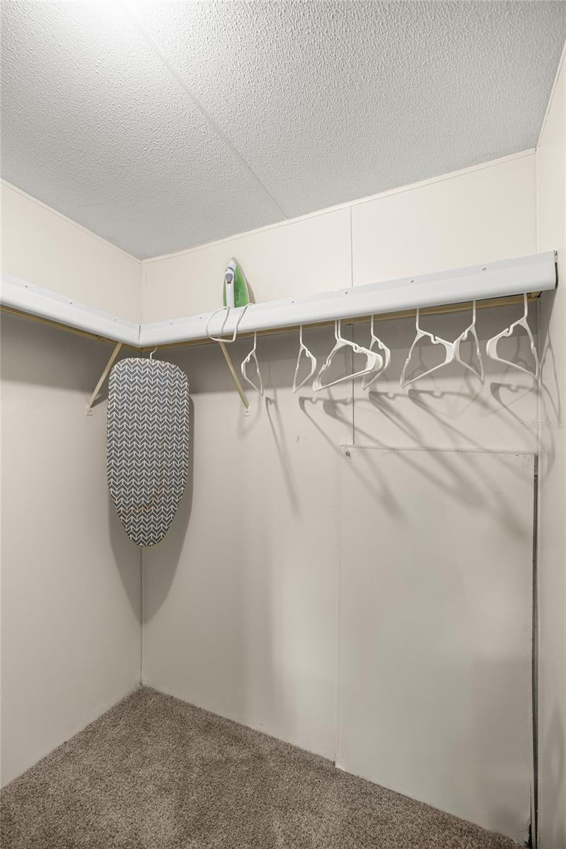 MEADOWS UN 2 - Residential