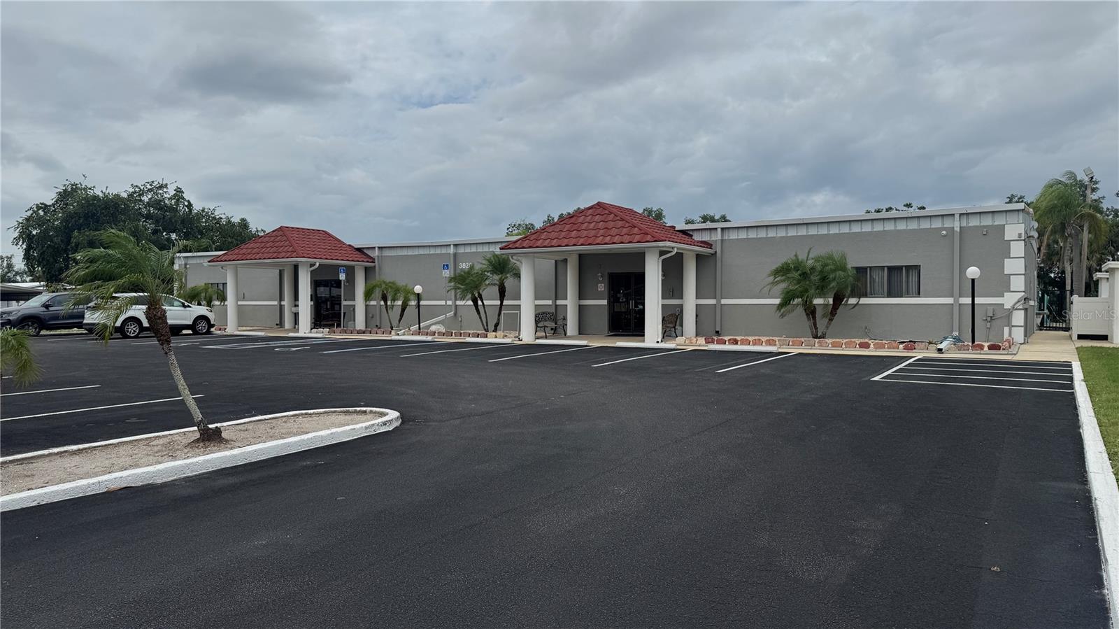SHADOW BROOK CONDOMINIUM ASSOCIATION - Residential