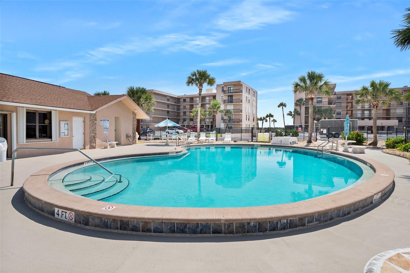 FAIRWIND SHORES CONDO - Residential
