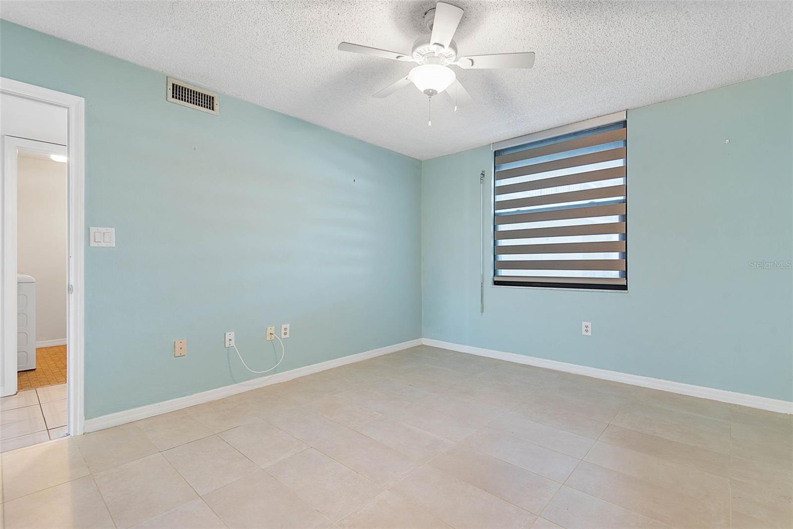 FAIRWIND SHORES CONDO - Residential