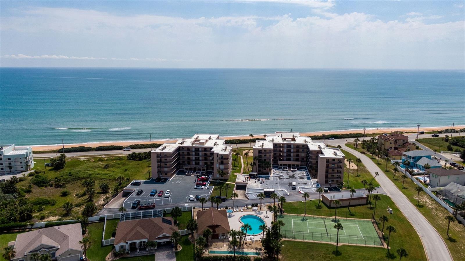 FAIRWIND SHORES CONDO - Residential
