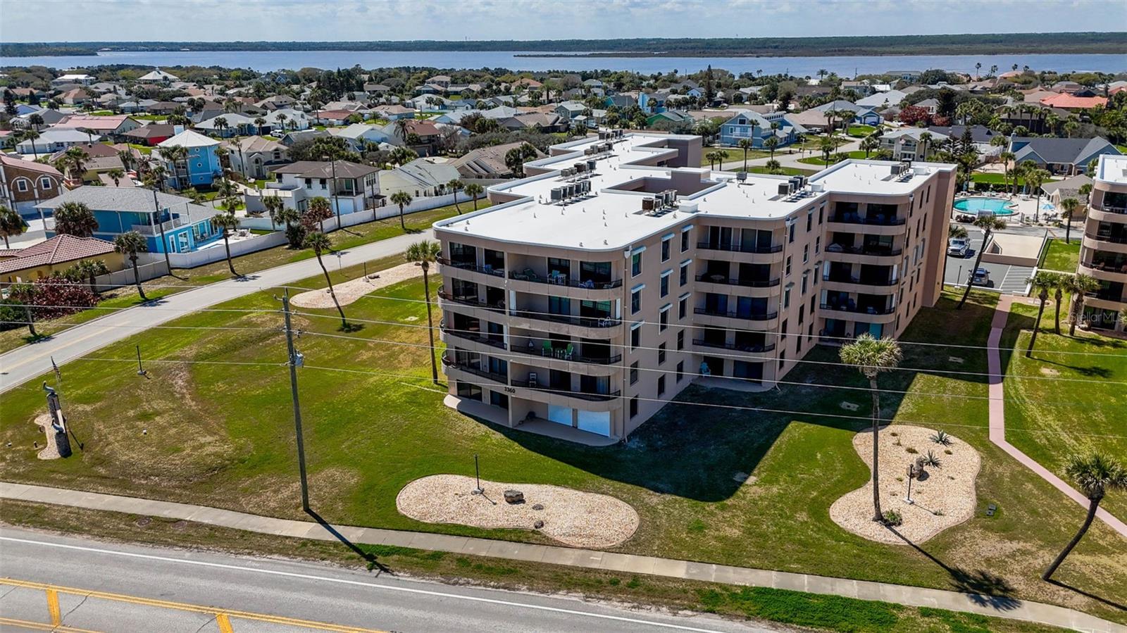 FAIRWIND SHORES CONDO - Residential