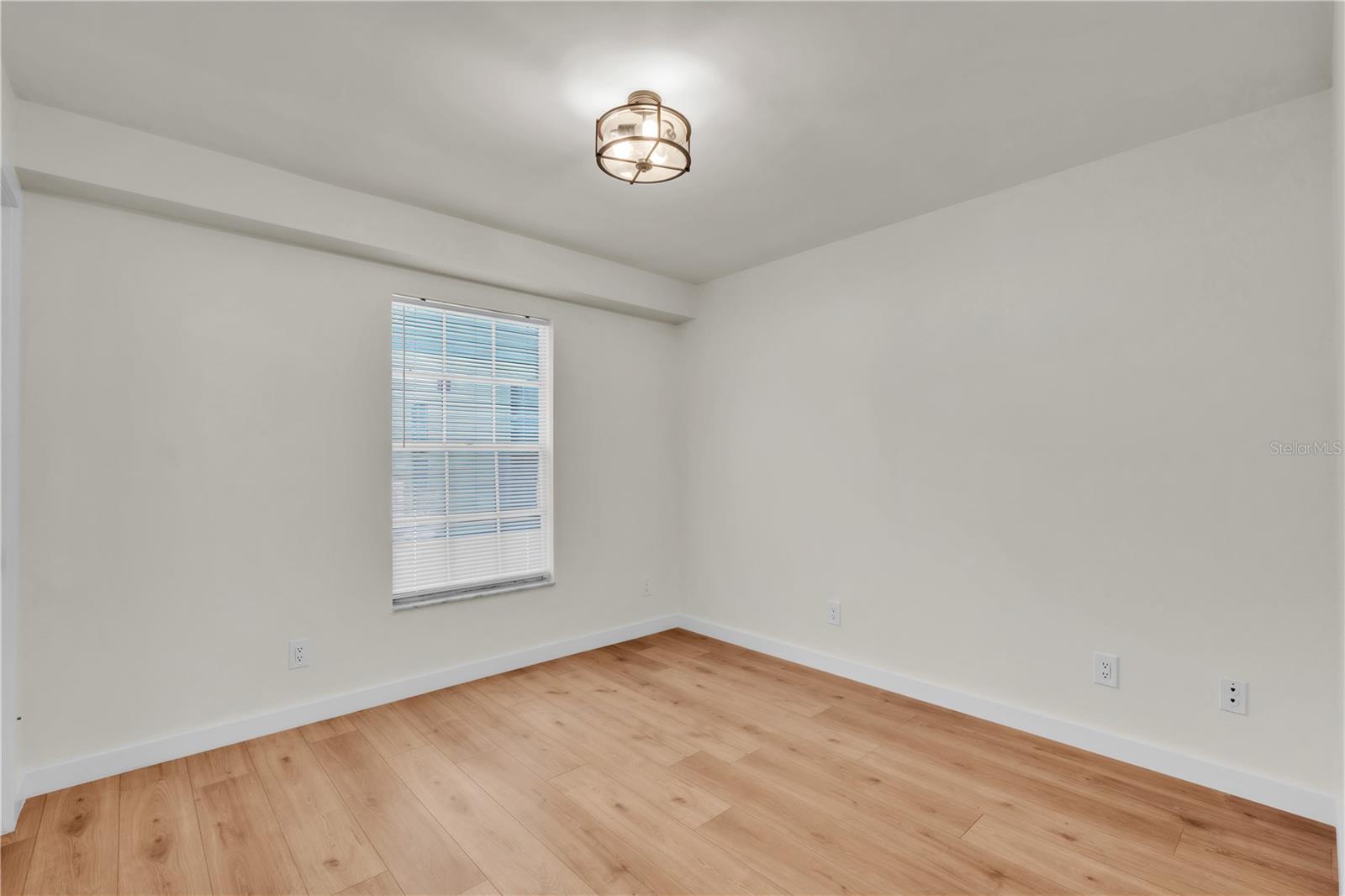 LANDMARK AT POINTE WEST I - Residential