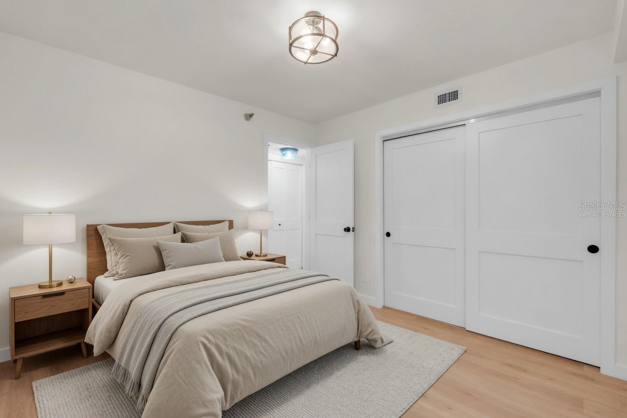 LANDMARK AT POINTE WEST I - Residential