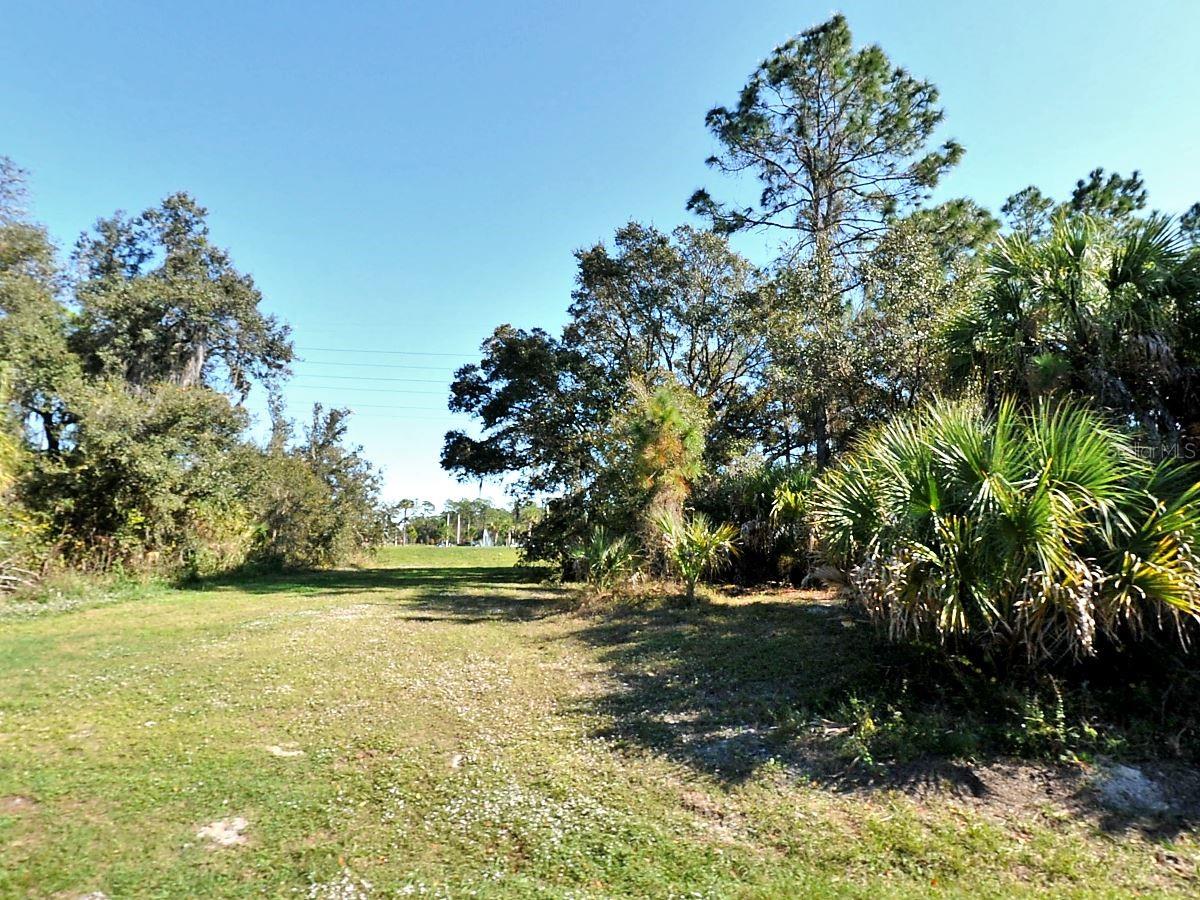 PORT CHARLOTTE SUB 25 - Land