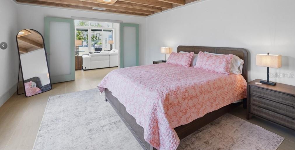 SAINT ARMANDS DIV JOHN RINGLING ESTATES - Residential