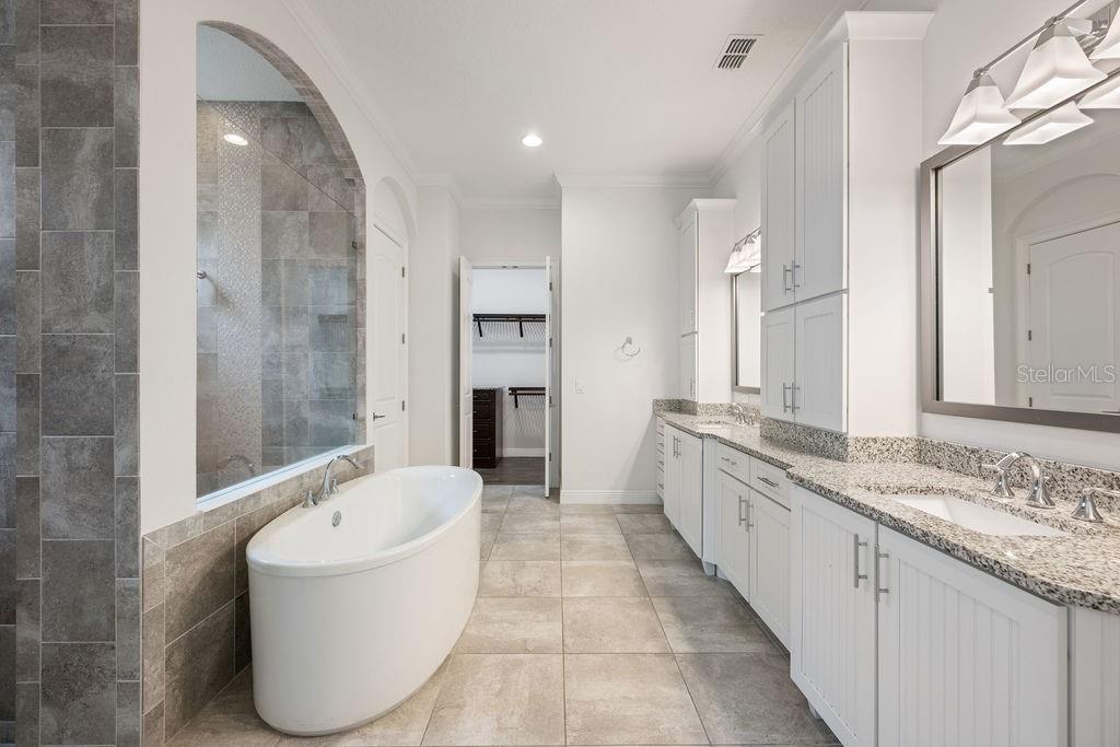 CANOPY OAKS PH 1 - Residential Lease