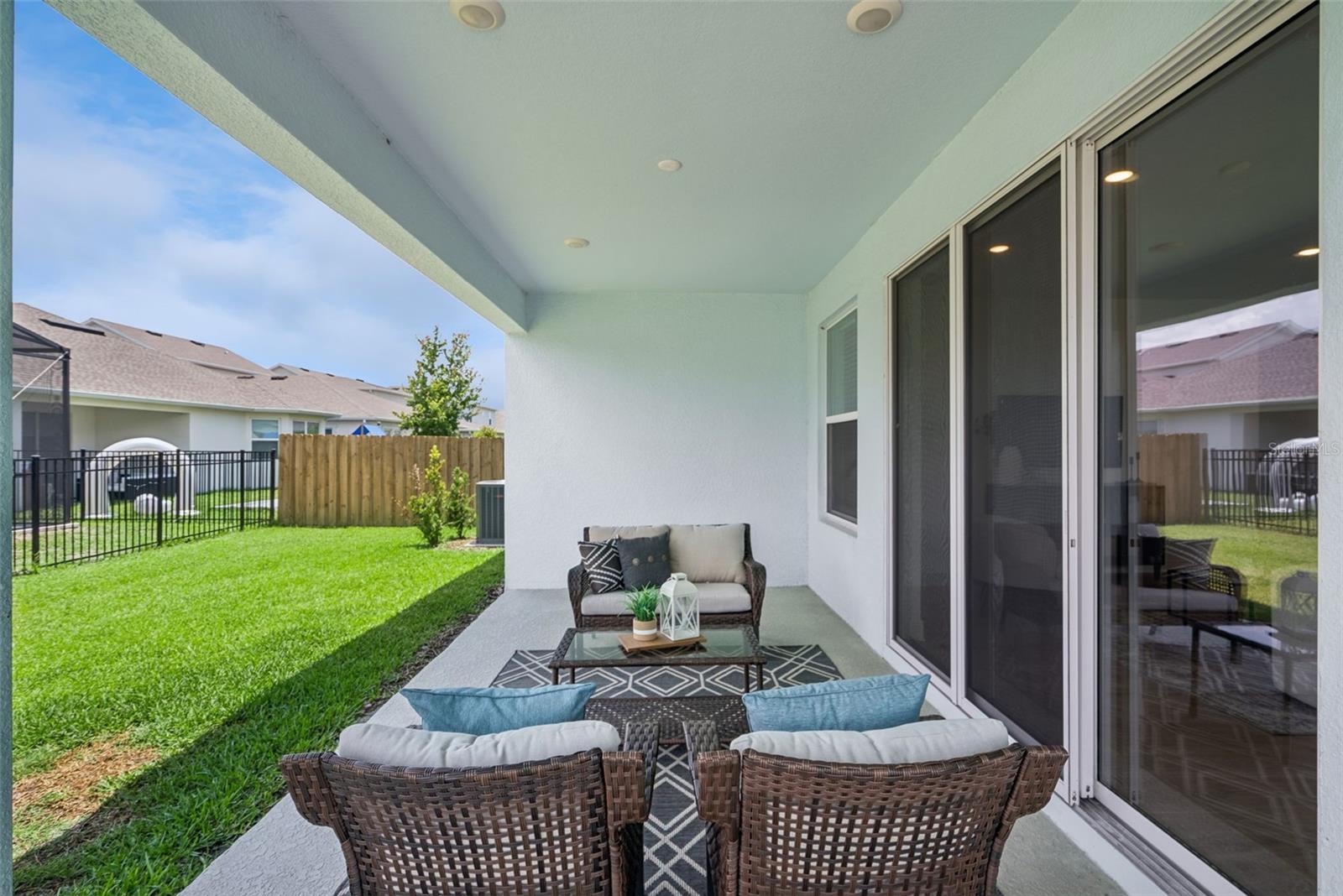 POITRAS EAST N-7 - Residential