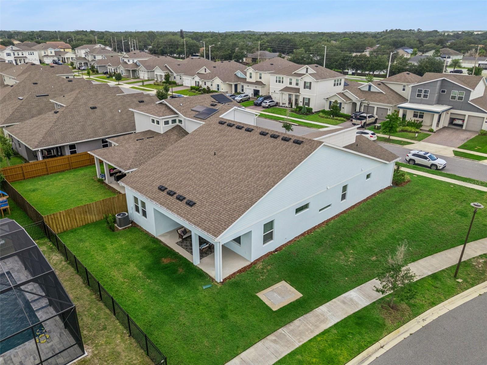 POITRAS EAST N-7 - Residential