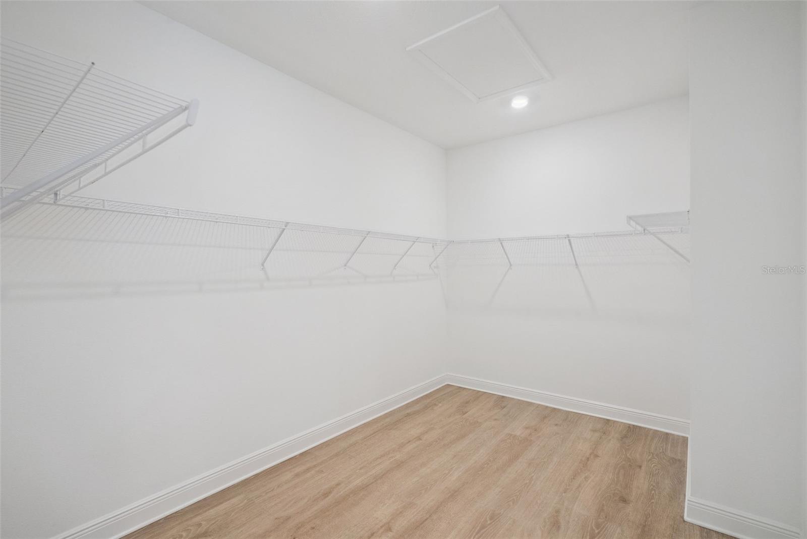 POITRAS EAST N-7 - Residential