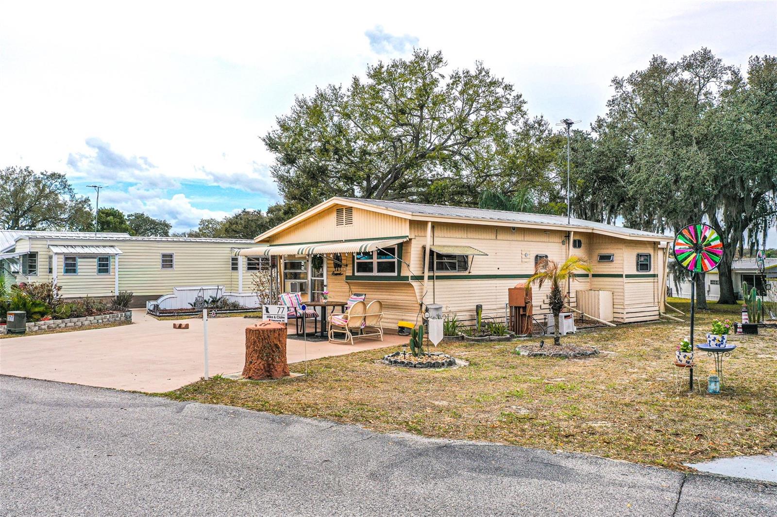 SADDLEBAG LAKE - Residential