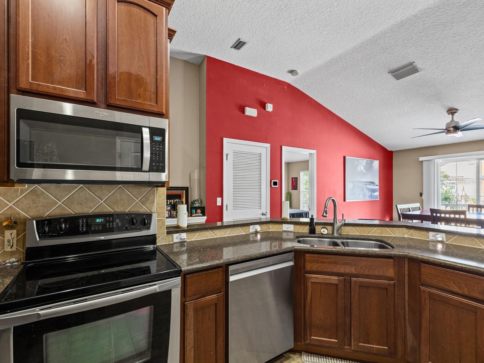EAGLE PALM PH 1 - Residential