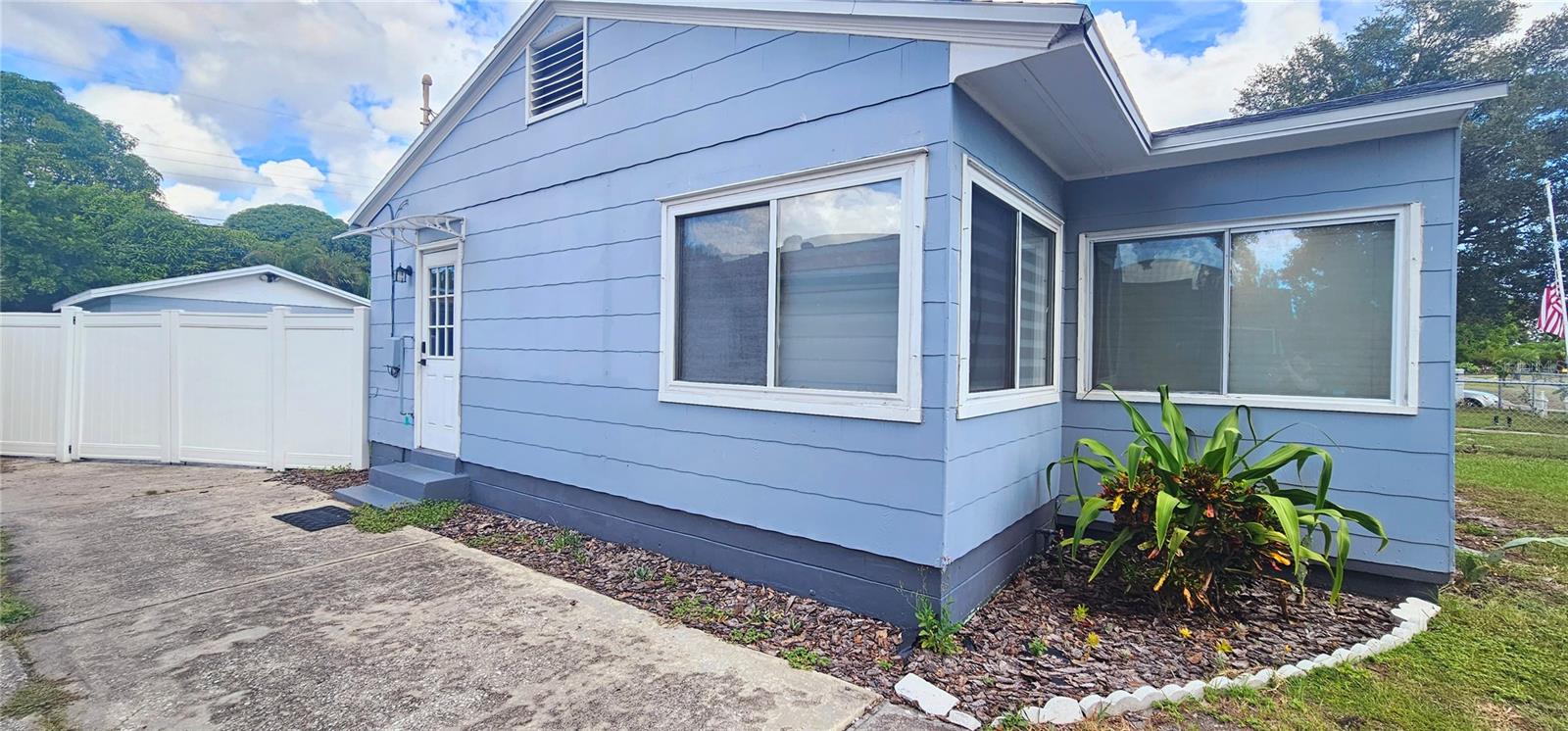 AVALON - Residential Lease