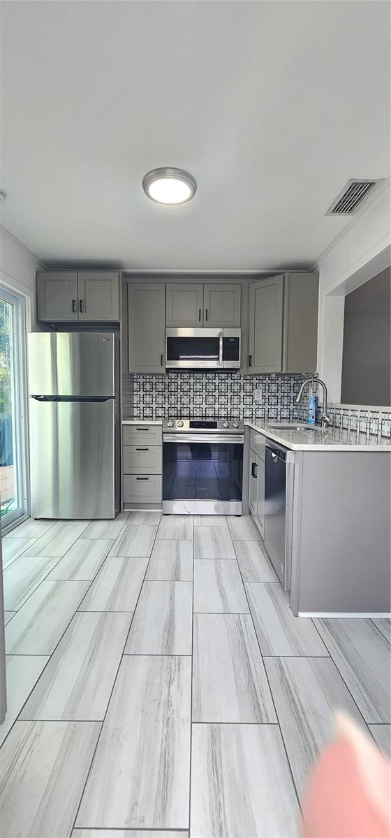 AVALON - Residential Lease