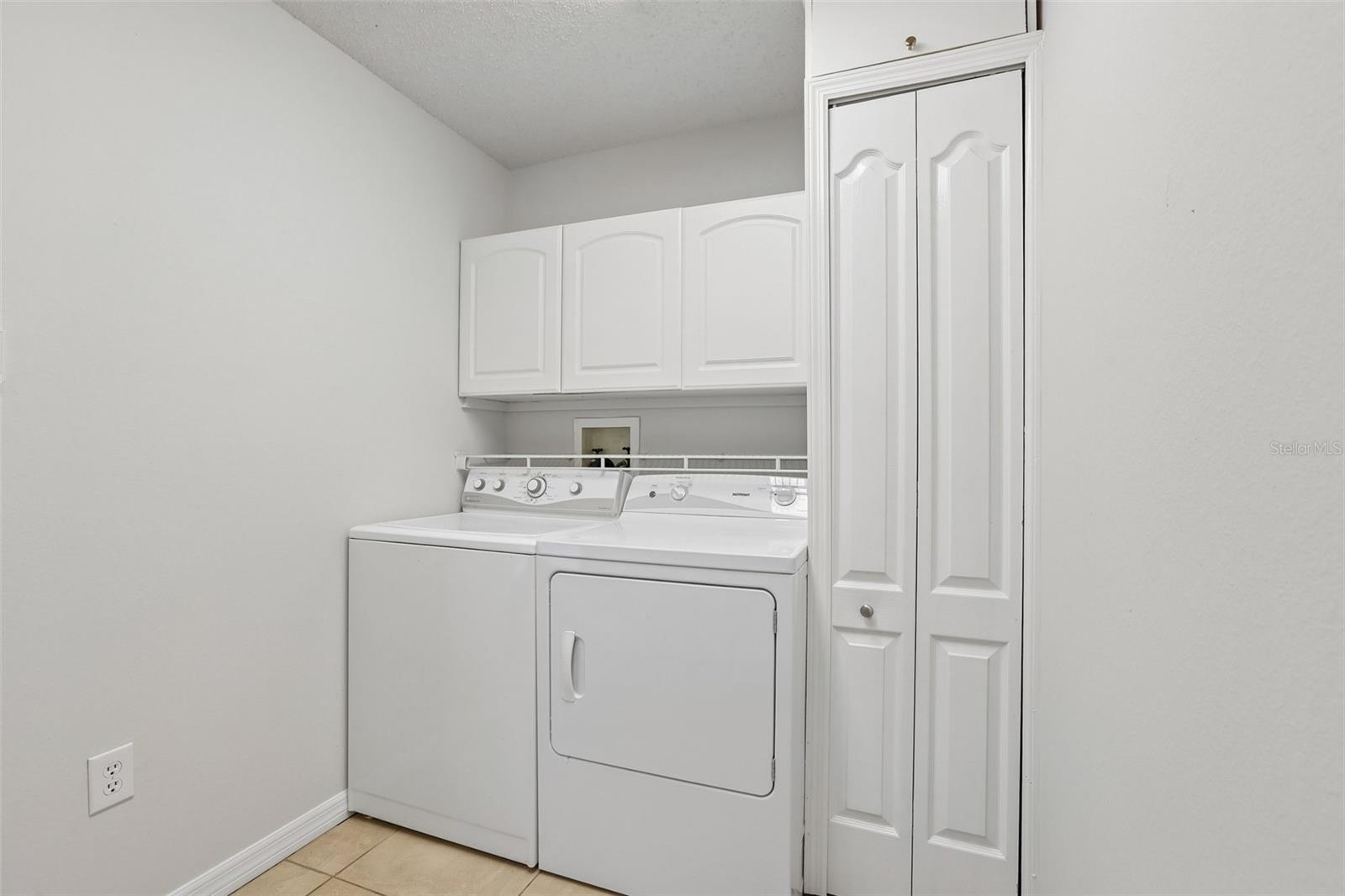 MEADOW BROOK UNIT 1 - Residential