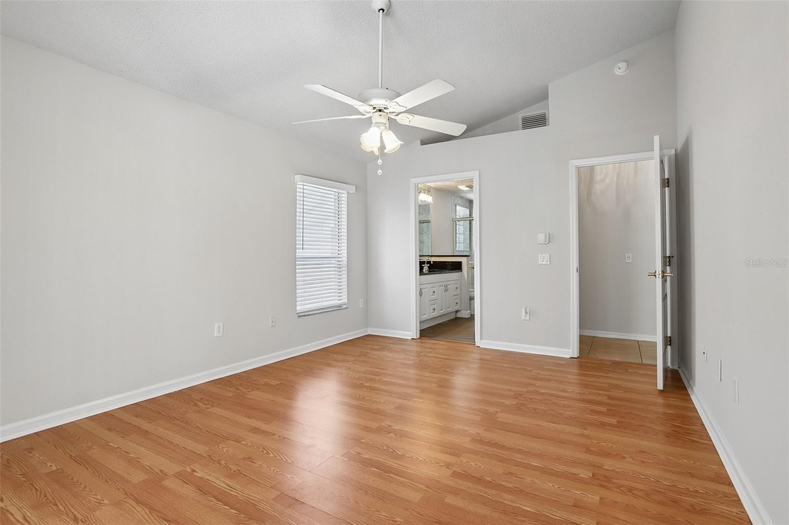 MEADOW BROOK UNIT 1 - Residential