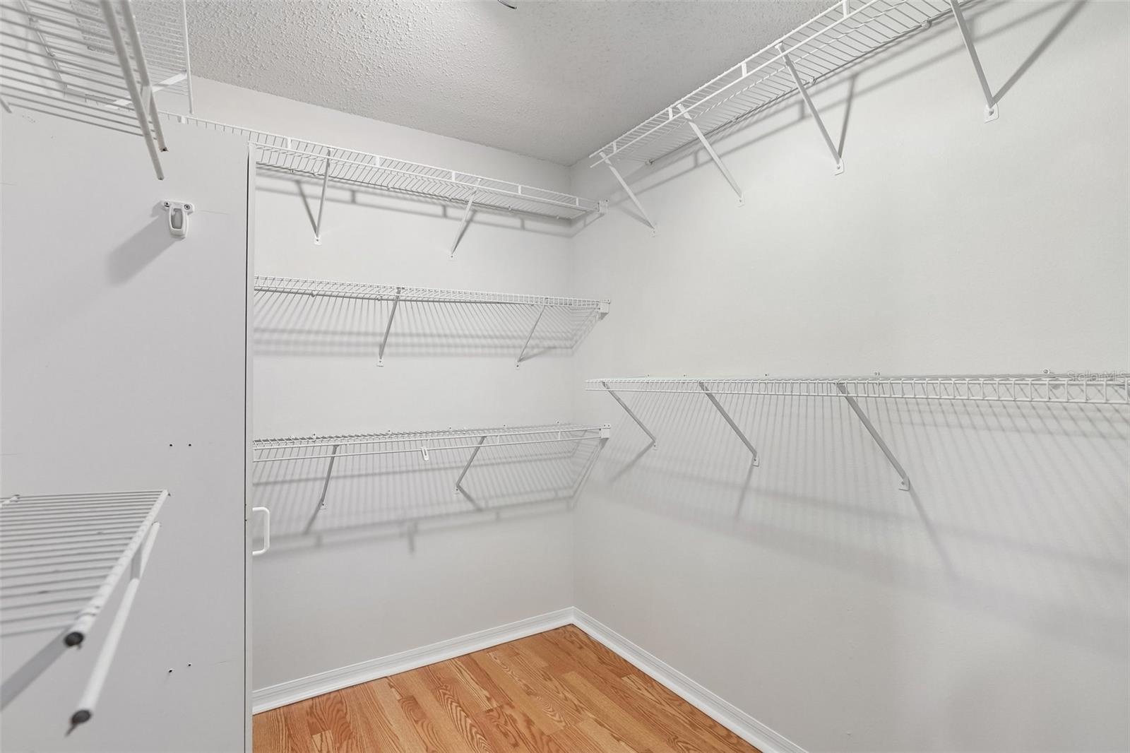 MEADOW BROOK UNIT 1 - Residential