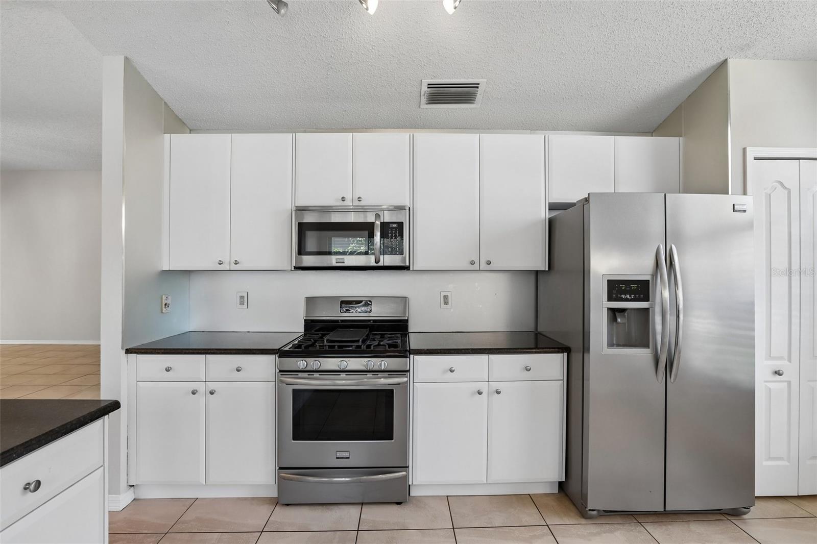 MEADOW BROOK UNIT 1 - Residential