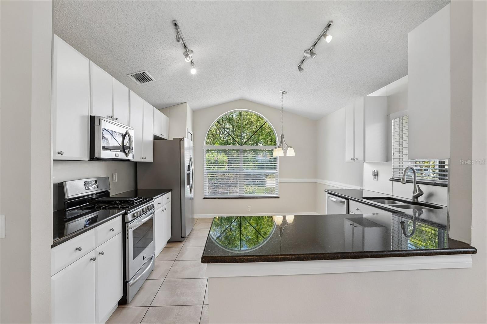 MEADOW BROOK UNIT 1 - Residential