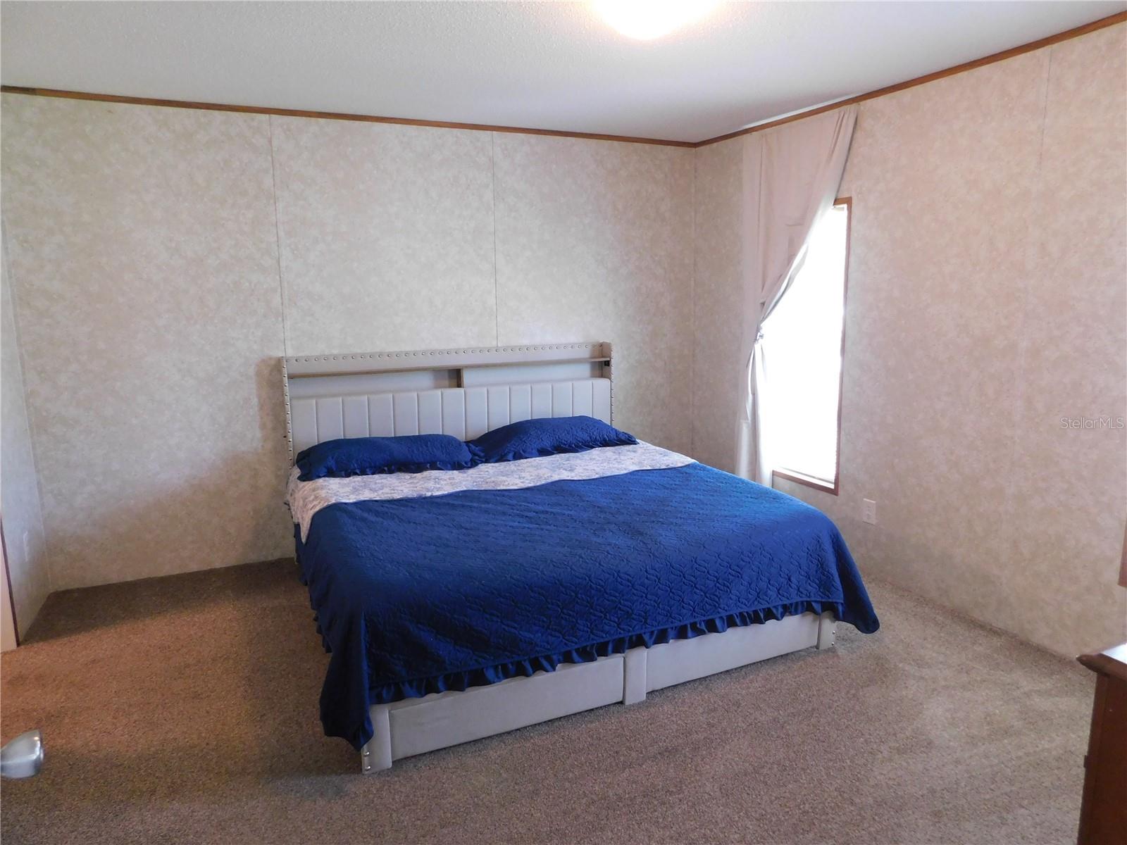 BREEZEWOOD ESTATE - Residential