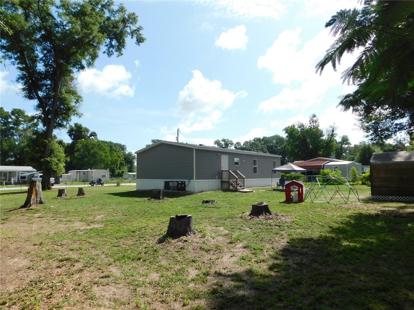 BREEZEWOOD ESTATE - Residential