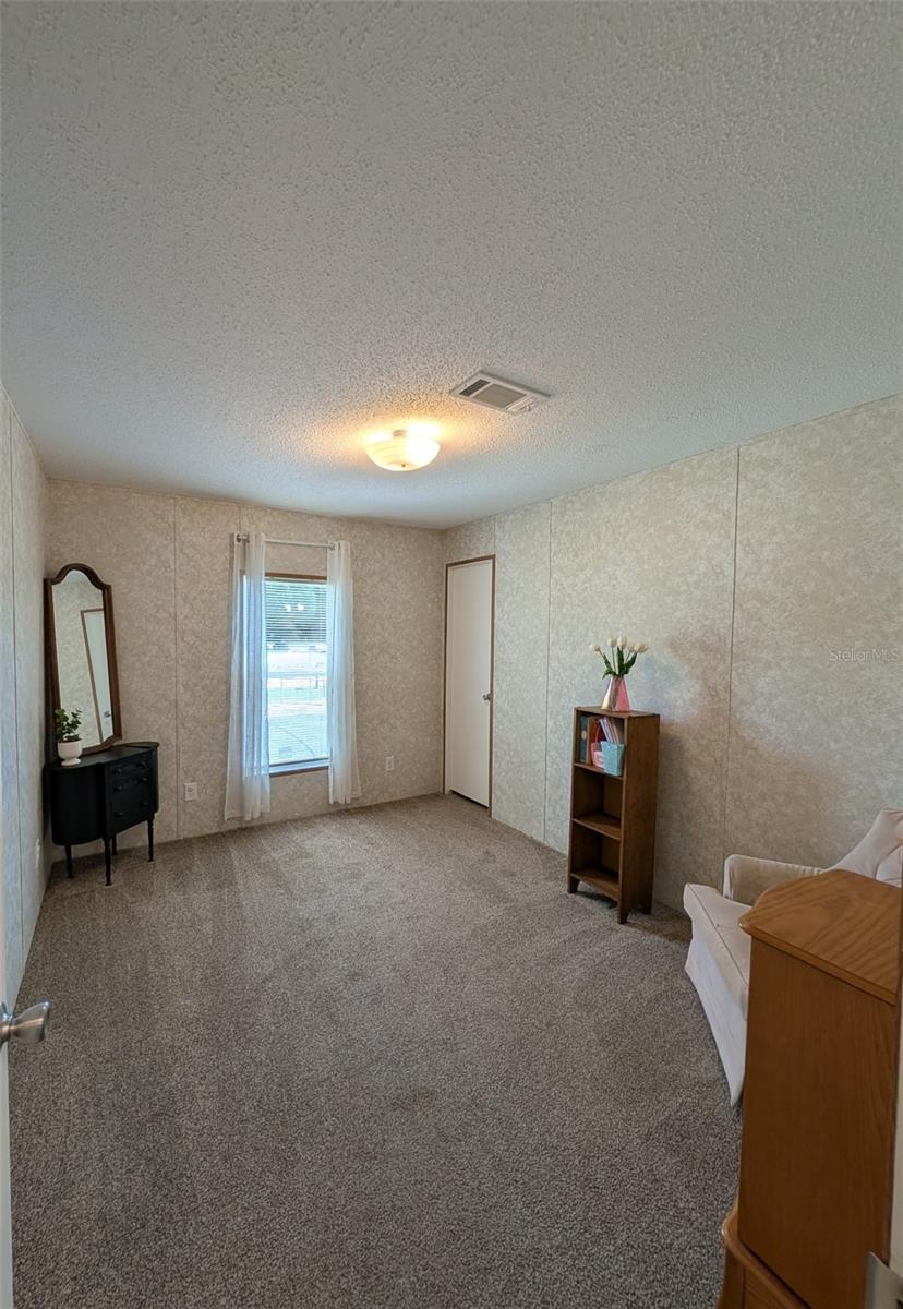BREEZEWOOD ESTATE - Residential