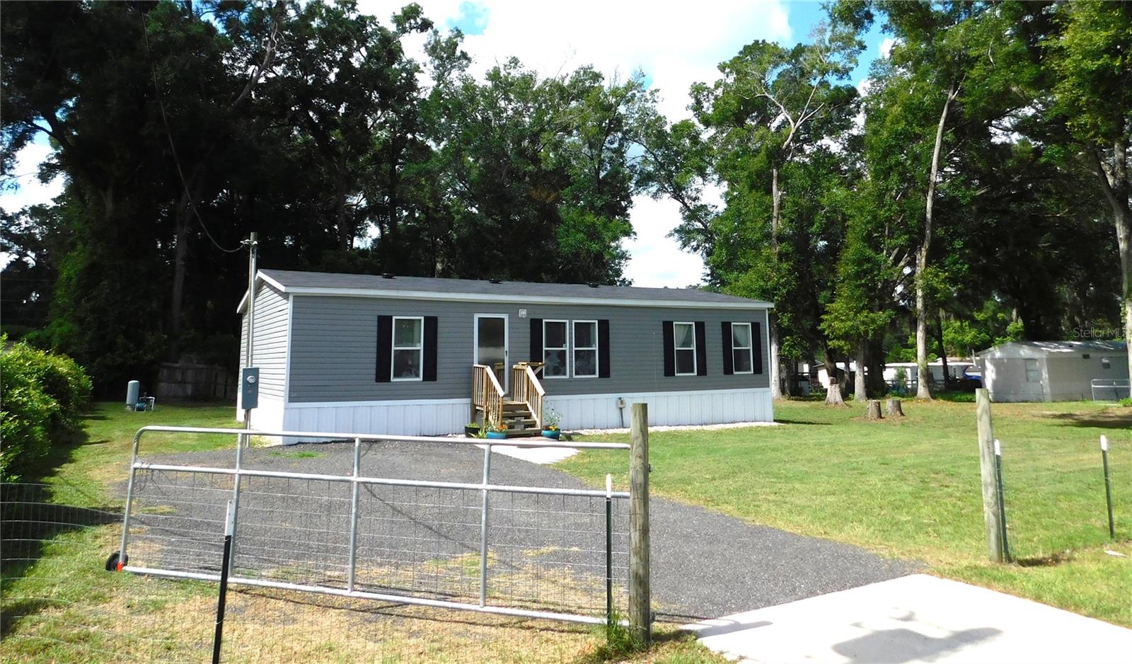BREEZEWOOD ESTATE - Residential