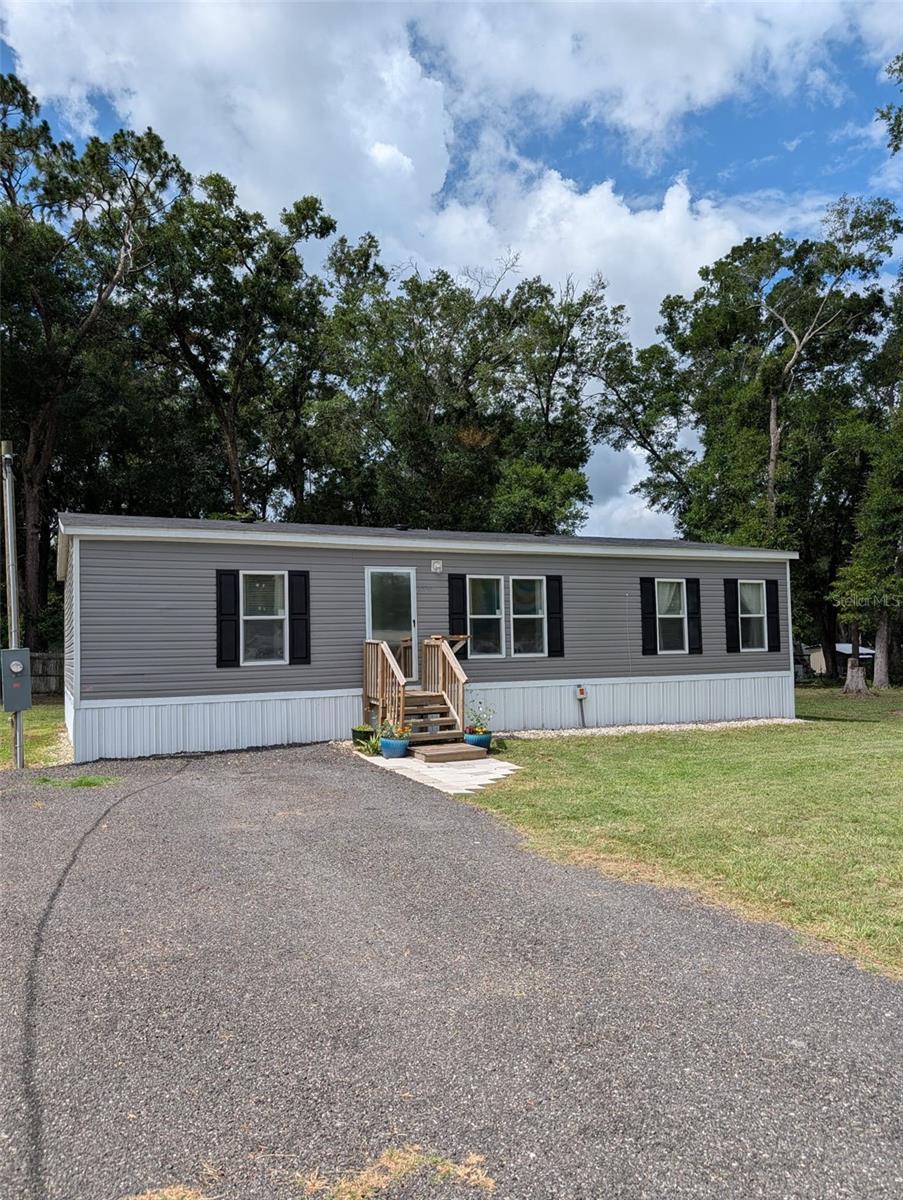 BREEZEWOOD ESTATE - Residential
