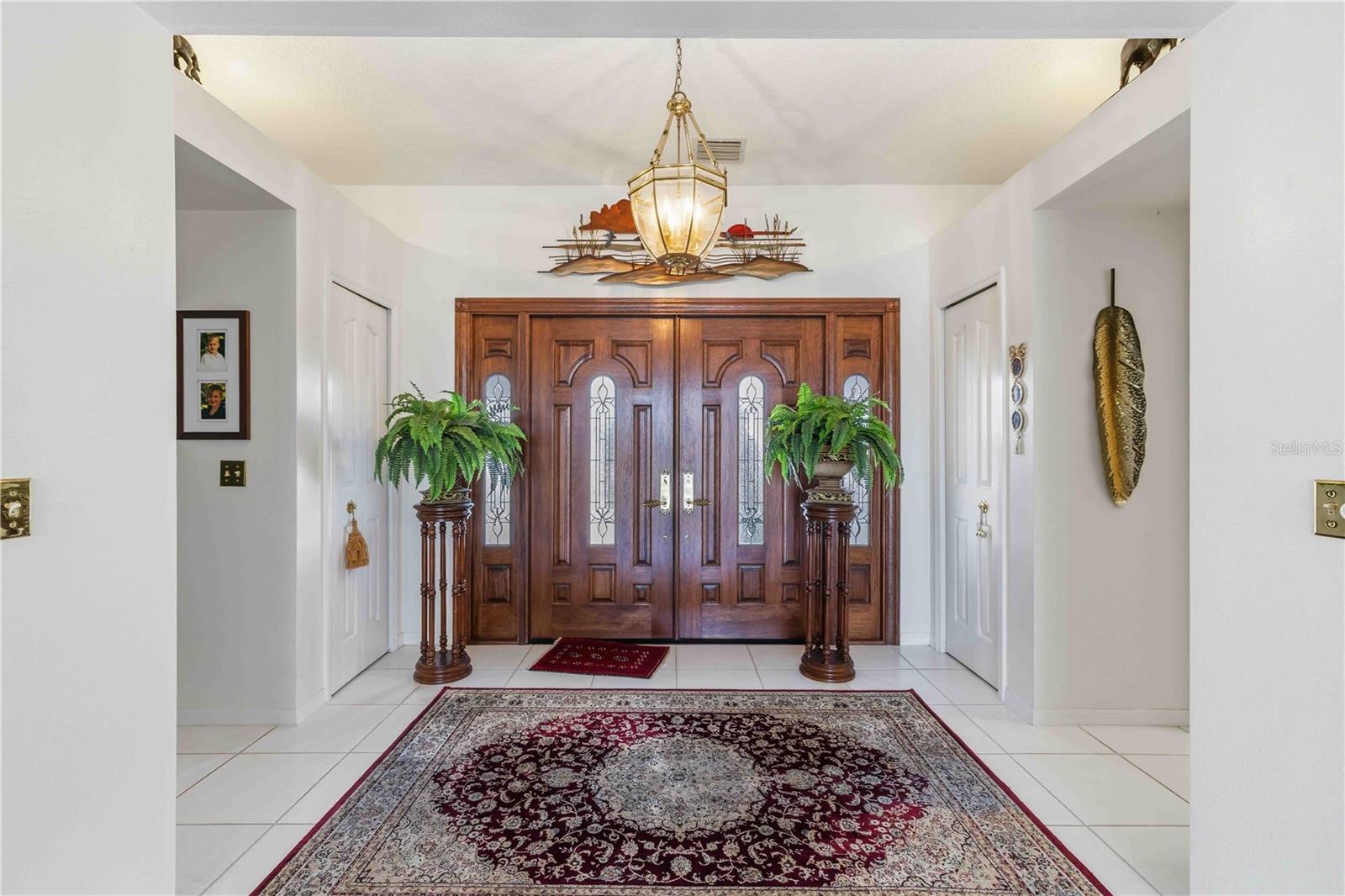PALM COURT - Residential
