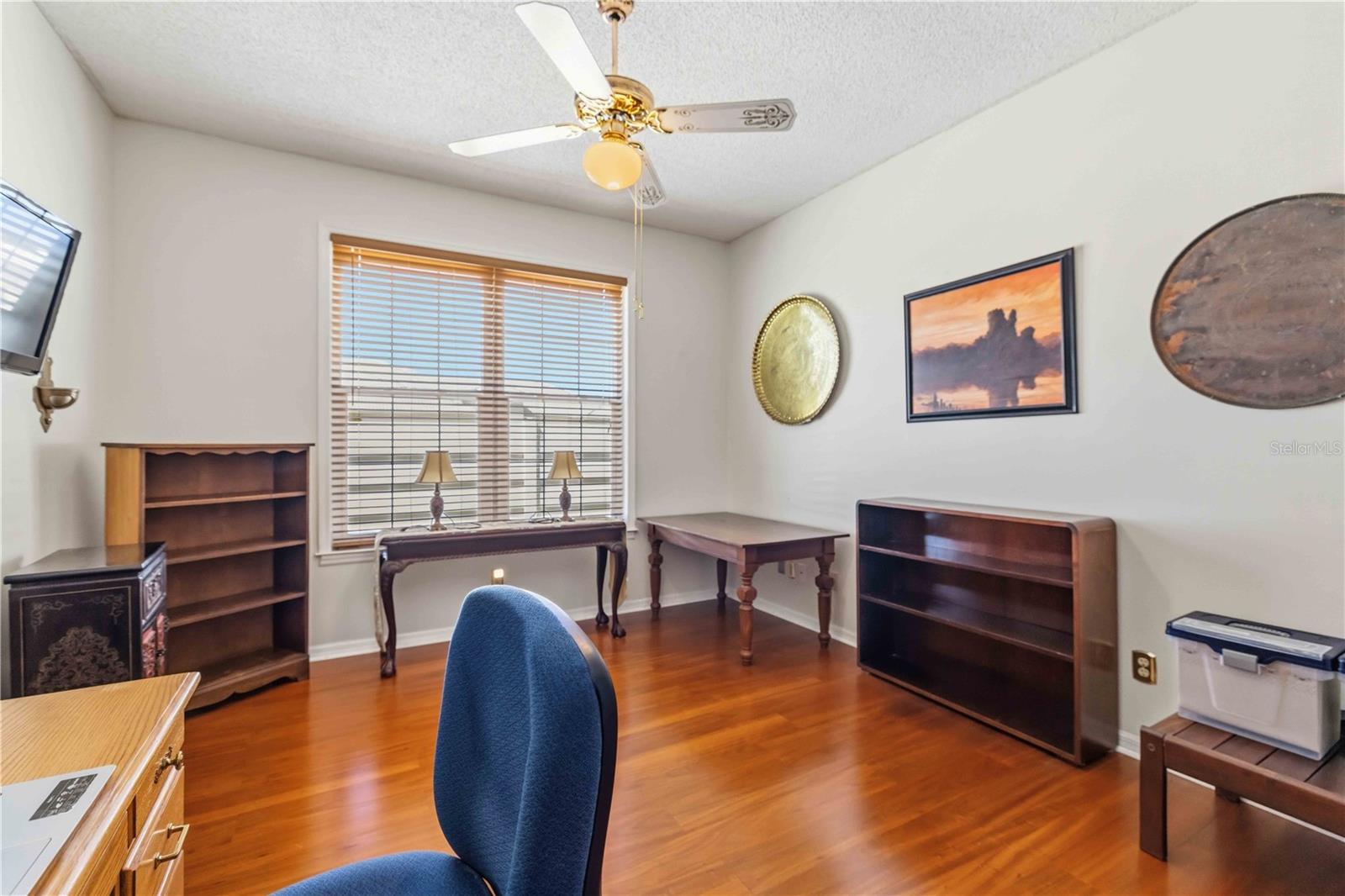 PALM COURT - Residential