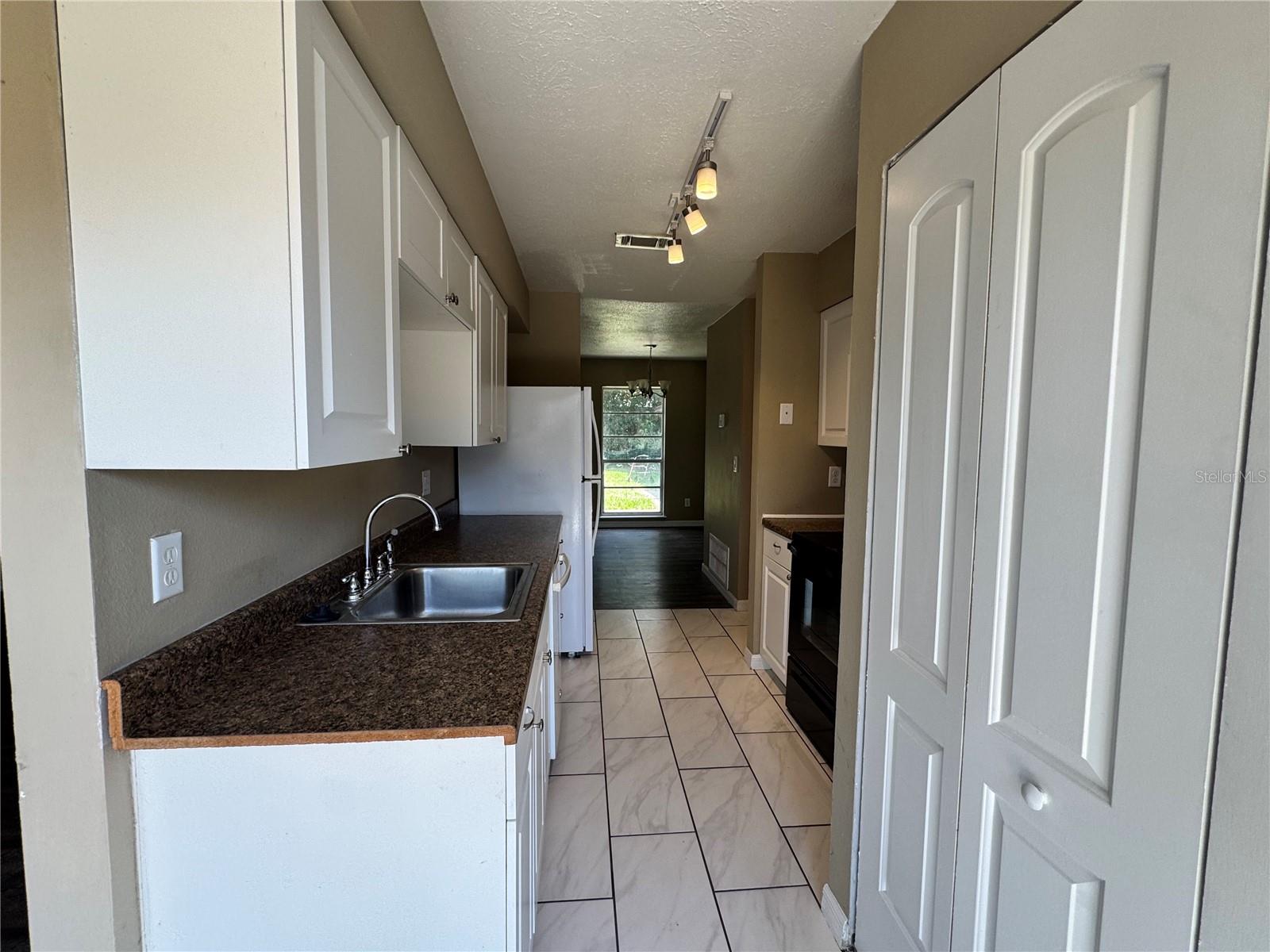 CITRUS PARK - Residential Lease
