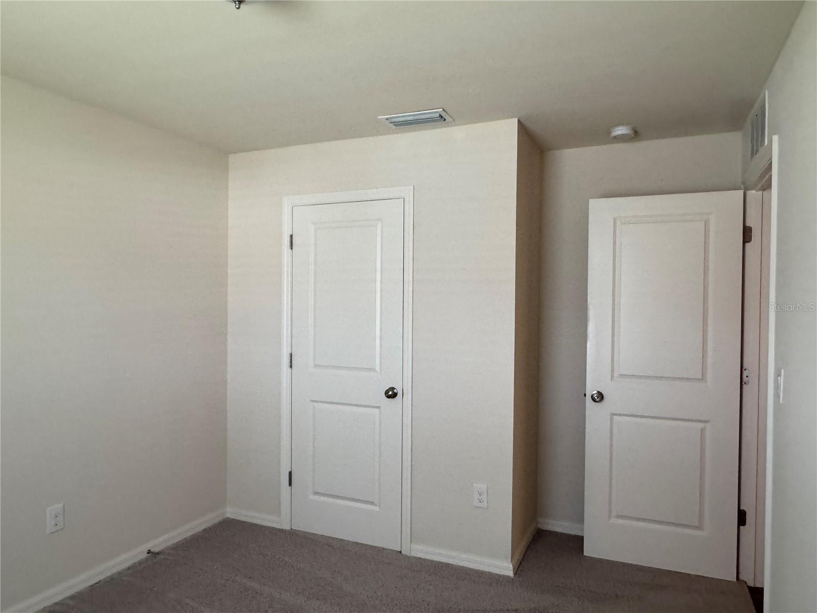 PORT CHARLOTTE SUB 24 - Residential Lease