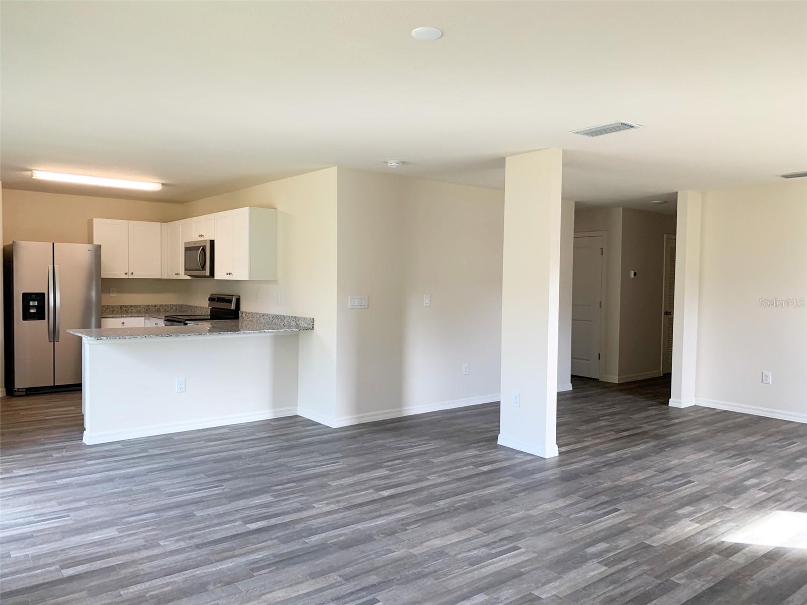 PORT CHARLOTTE SUB 24 - Residential Lease