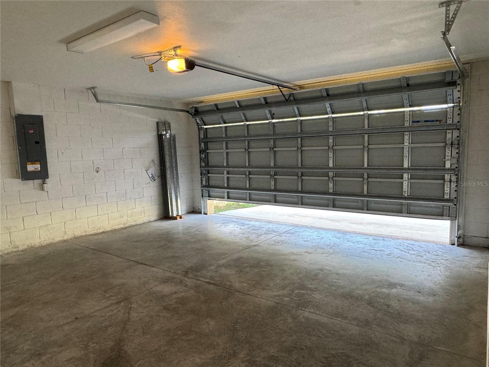 PORT CHARLOTTE SUB 24 - Residential Lease