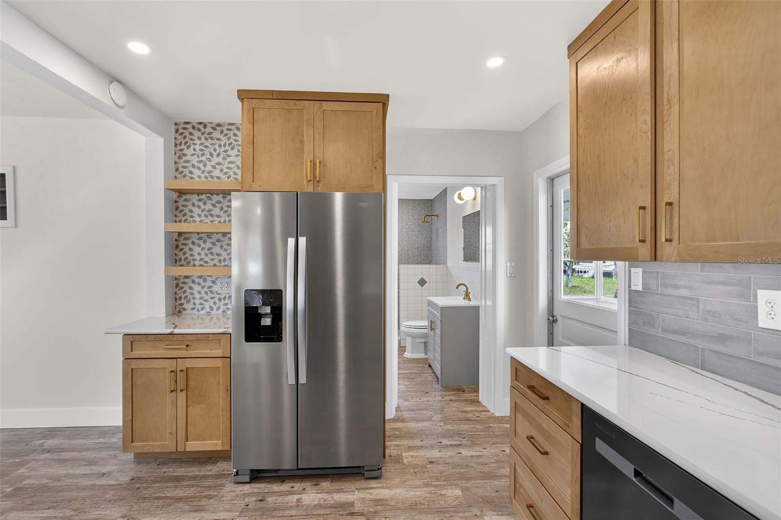 PALM POINT - Residential