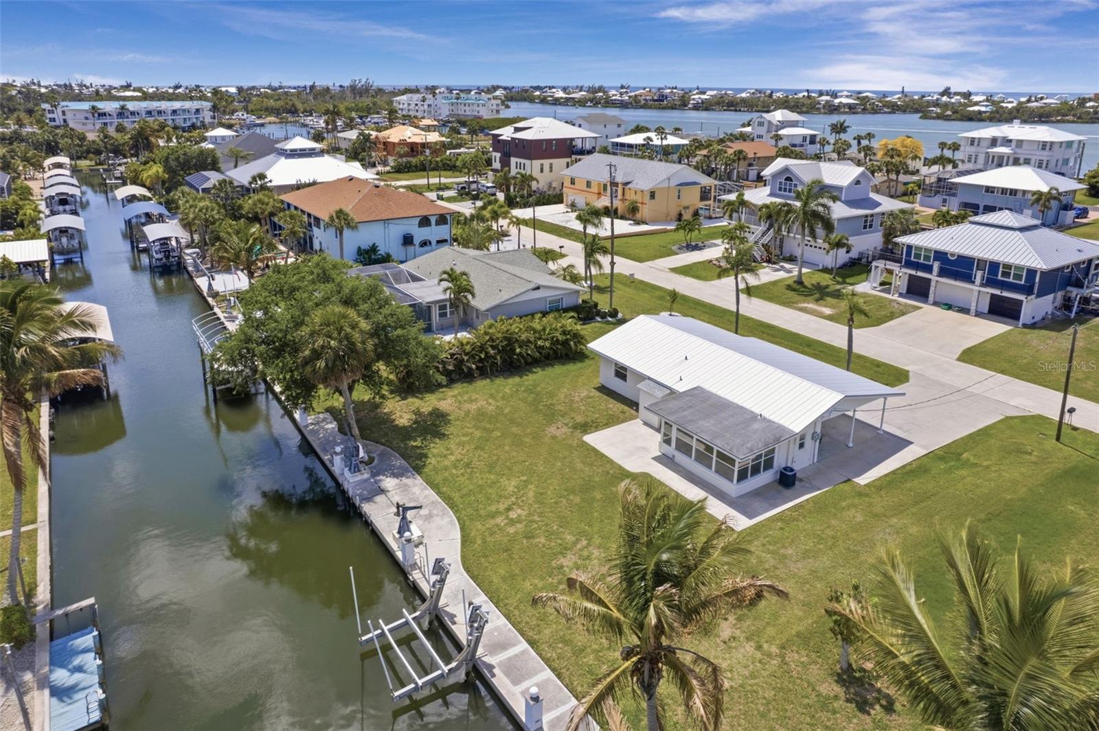 PALM POINT - Residential