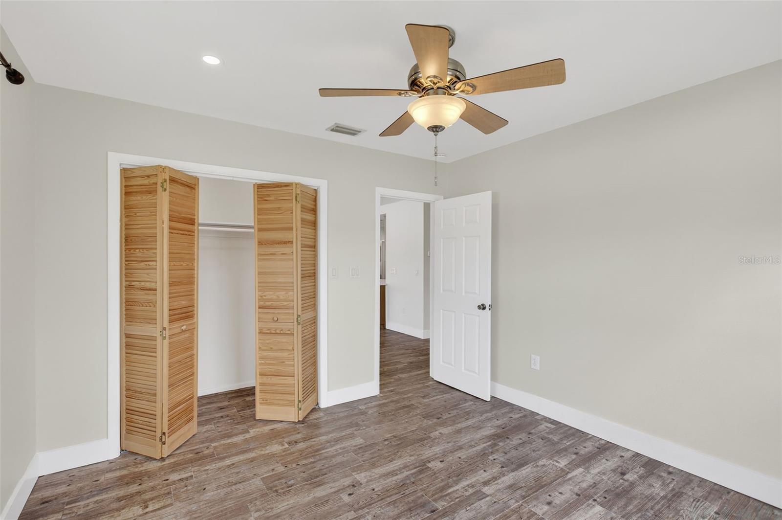 PALM POINT - Residential
