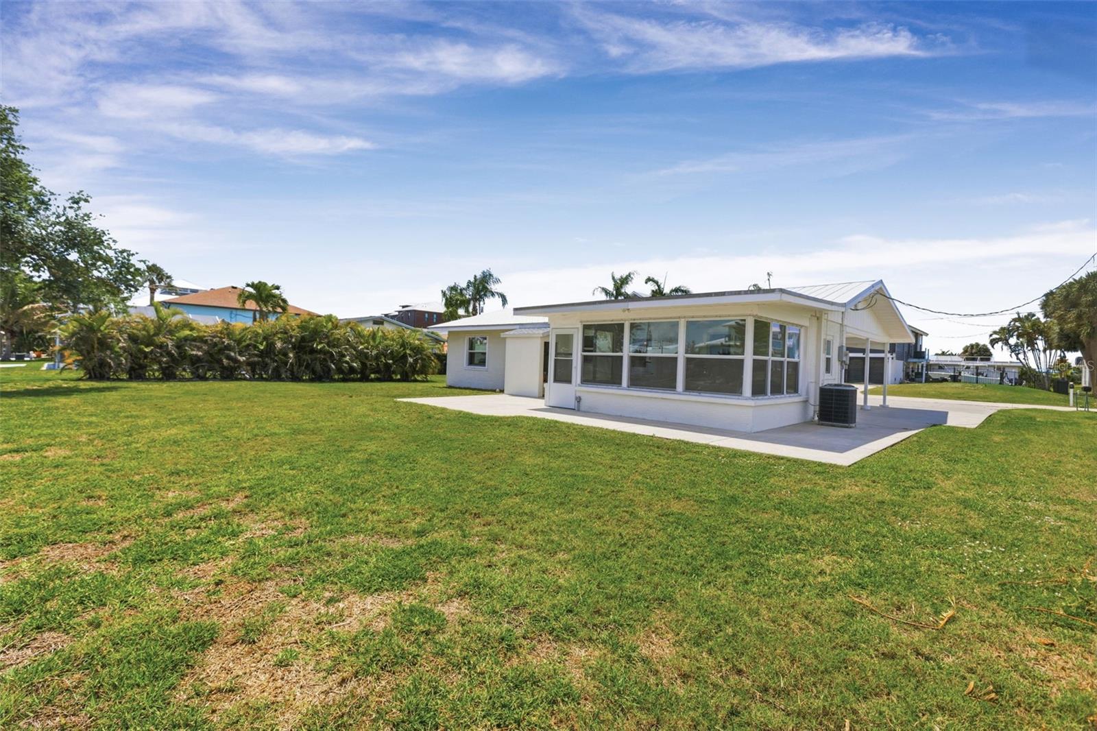 PALM POINT - Residential